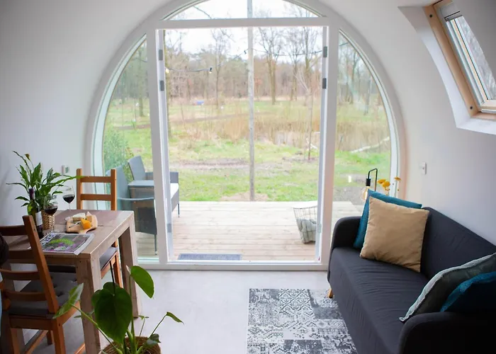 Σπίτι διακοπών Tiny In Oirschot Next To Forest *